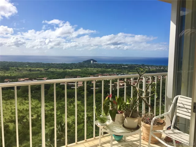 MLS: 202200828 Condo For Sale