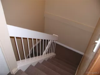 Photo #6: 202210063 Listing 