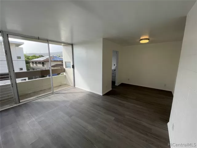 MLS: 202212041 Condo For Sale