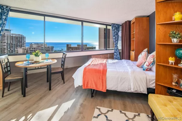 MLS: 202212173 Condo For Sale