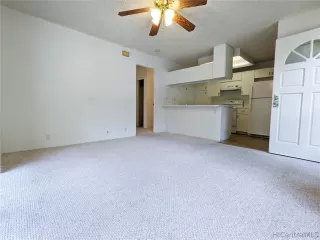 Photo #3: 202213907 Listing 