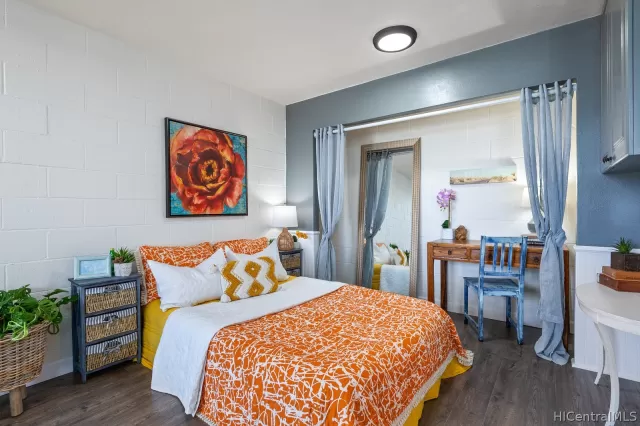 MLS: 202214628 Condo For Sale