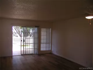 Photo #3: 202216144 Listing 