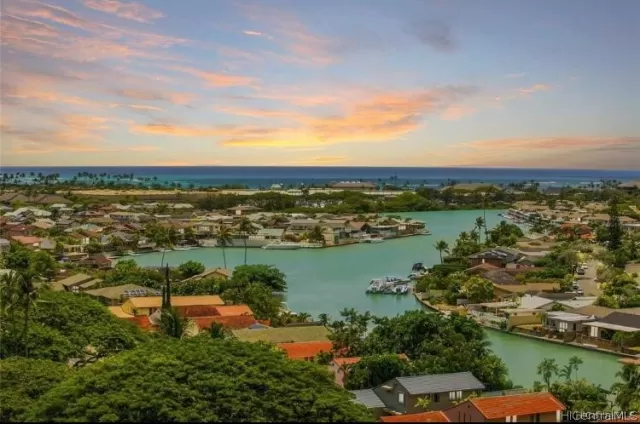 MLS: 202217562 Condo For Sale