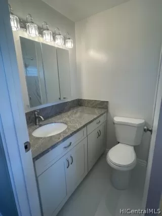 Photo #3: 202218848 Listing 