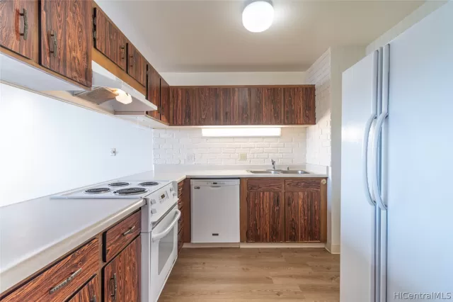 MLS: 202219218 Condo For Sale