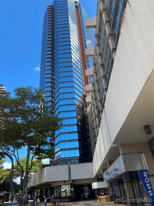 MLS: 202220005 Condo For Sale