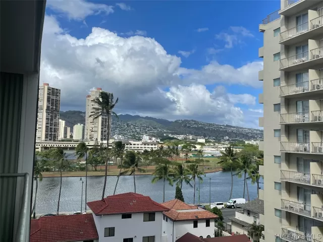 MLS: 202220807 Condo For Sale