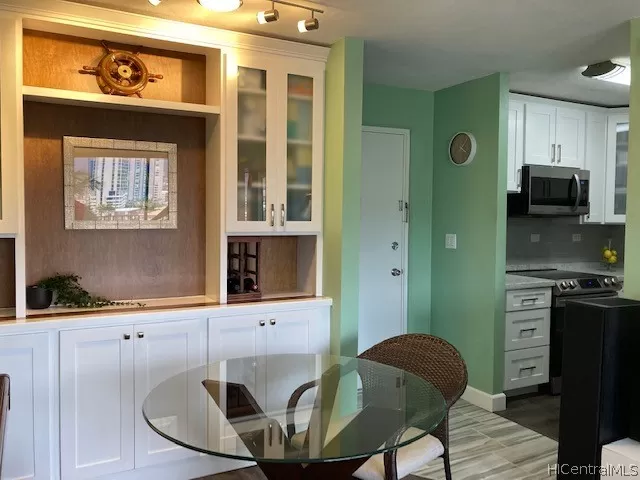 MLS: 202226082 Condo For Sale