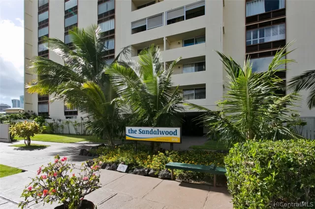 MLS: 202300104 Condo For Sale