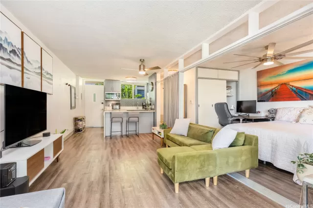 MLS: 202301207 Condo For Sale