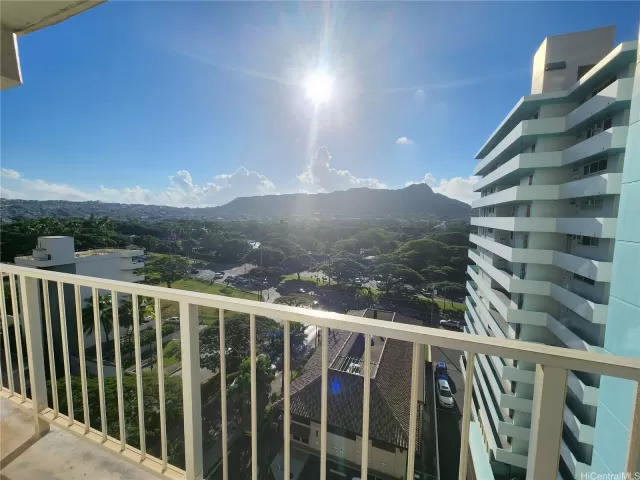 MLS: 202301268 Condo For Sale