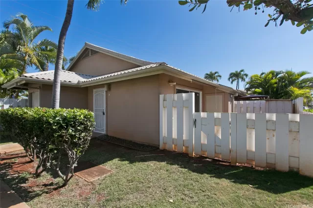 MLS: 202301276 Condo For Sale