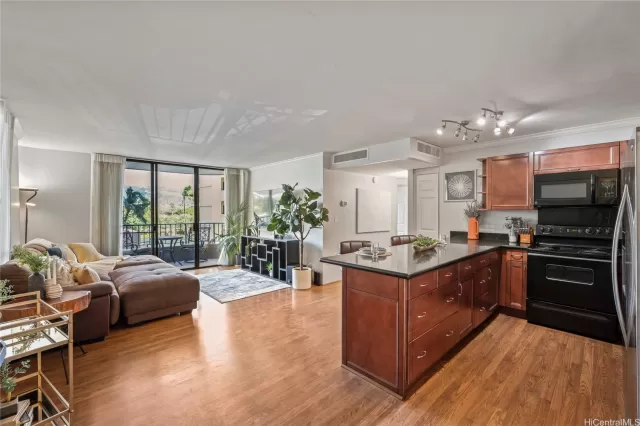 MLS: 202301363 Condo For Sale