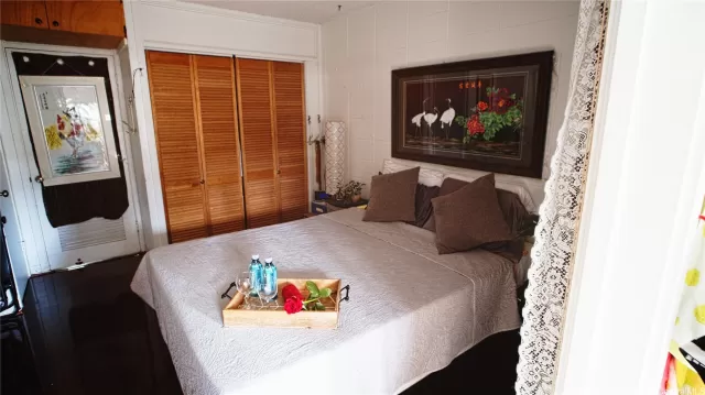 MLS: 202301722 Condo For Sale