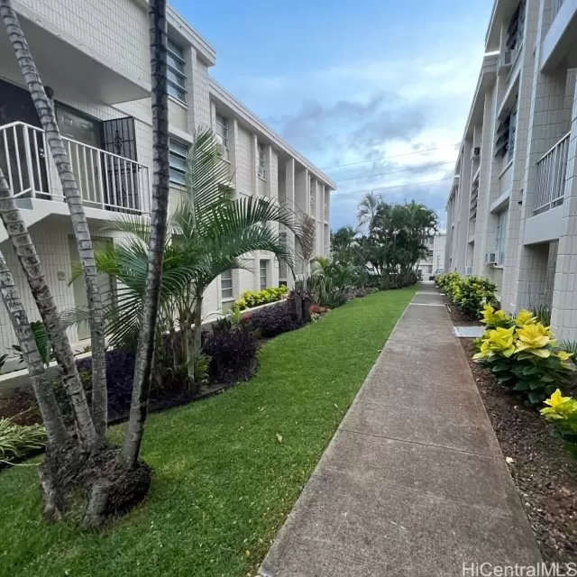 MLS: 202301735 Condo For Sale