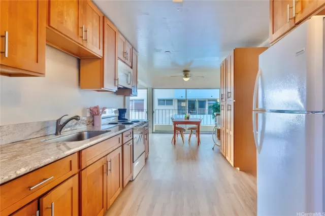 MLS: 202301815 Condo For Sale