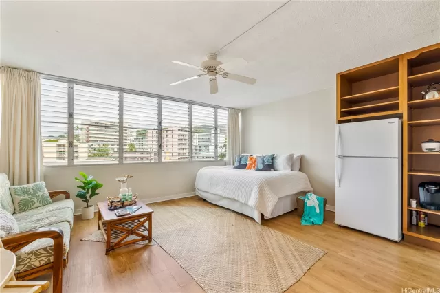 MLS: 202301878 Condo For Sale