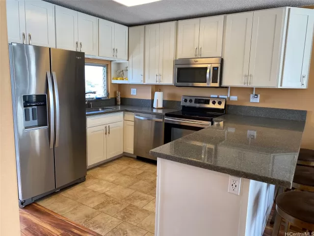 MLS: 202302092 Condo For Sale