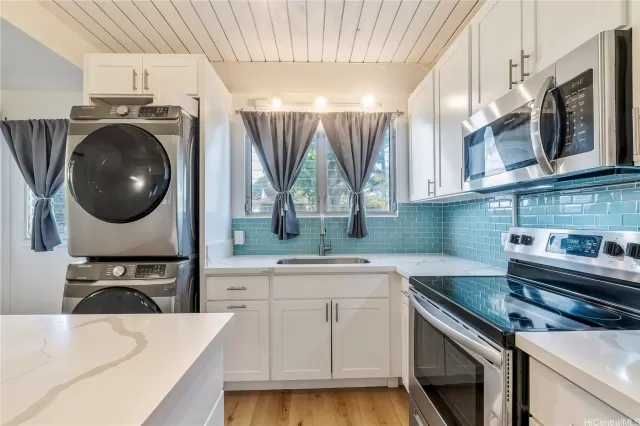 MLS: 202302143 Condo For Sale