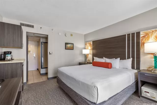 MLS: 202302187 Condo For Sale