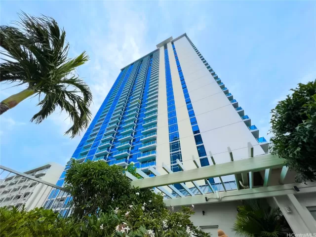 MLS: 202302354 Condo For Sale