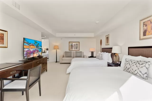 MLS: 202302533 Condo For Sale