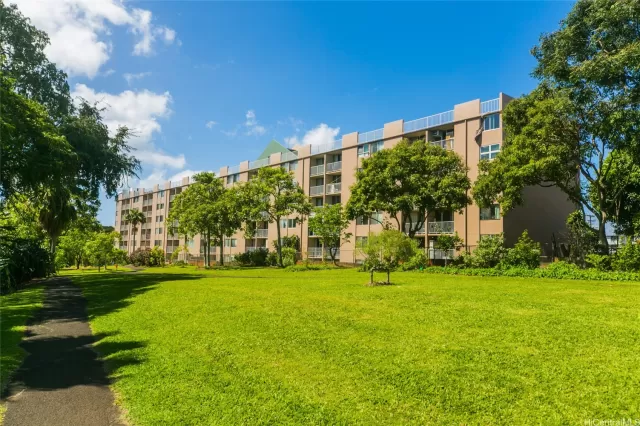 MLS: 202302875 Condo For Sale