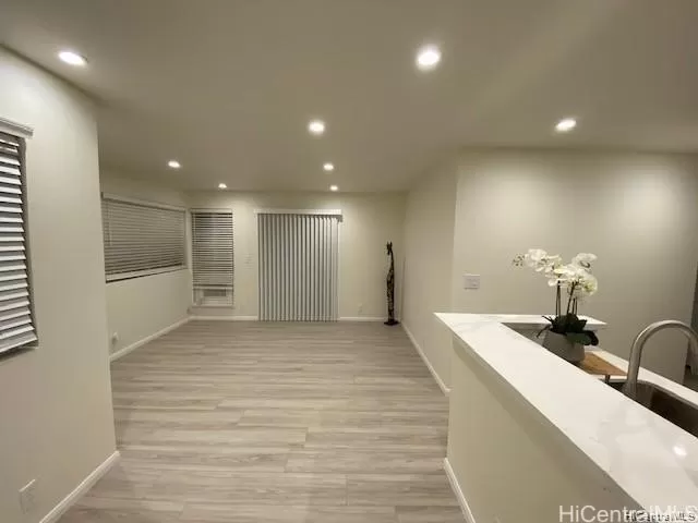 MLS: 202302928 Condo For Sale