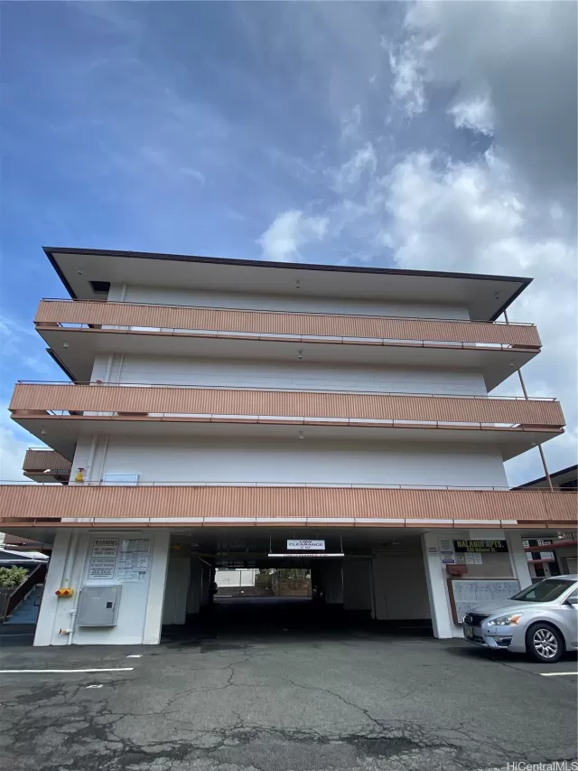 MLS: 202302937 Condo For Sale