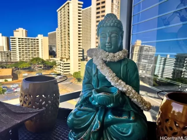 MLS: 202303331 Condo For Sale