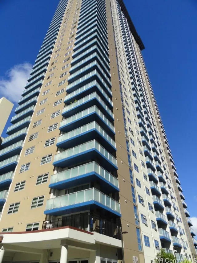 MLS: 202303344 Condo For Sale