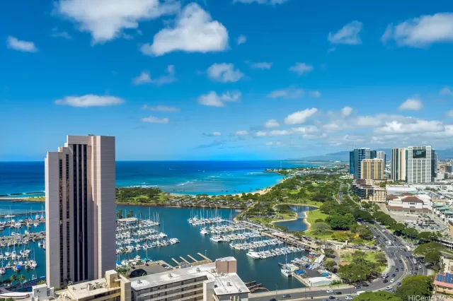 MLS: 202303433 Condo For Sale