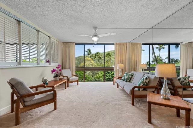 MLS: 202303582 Condo For Sale