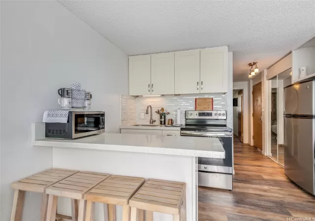 MLS: 202306024 Condo For Sale