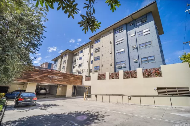 MLS: 202306223 Condo For Sale