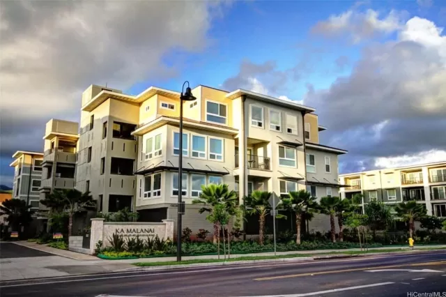 MLS: 202306784 Condo For Sale