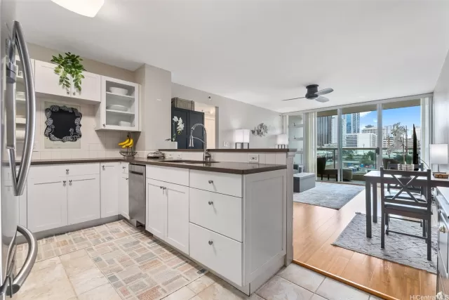 MLS: 202307029 Condo For Sale