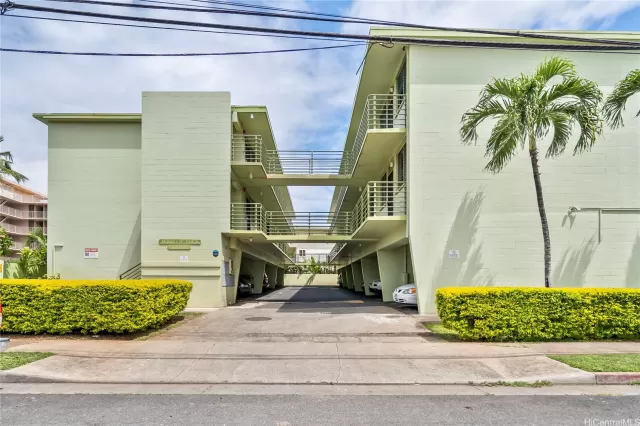 MLS: 202307218 Condo For Sale