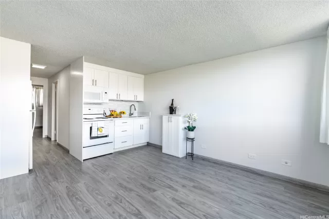 MLS: 202308572 Condo For Sale