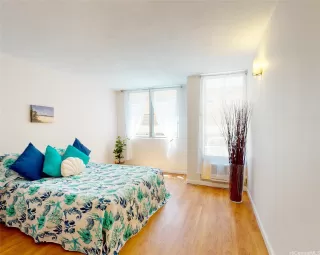 Photo #6: 202308611 Listing 