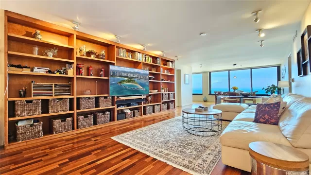 MLS: 202308919 Condo For Sale