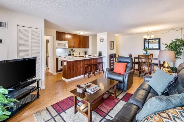 MLS: 202309032 Condo For Sale