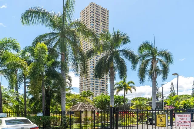 MLS: 202309058 Condo For Sale