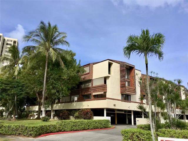 MLS: 202309502 Condo For Sale