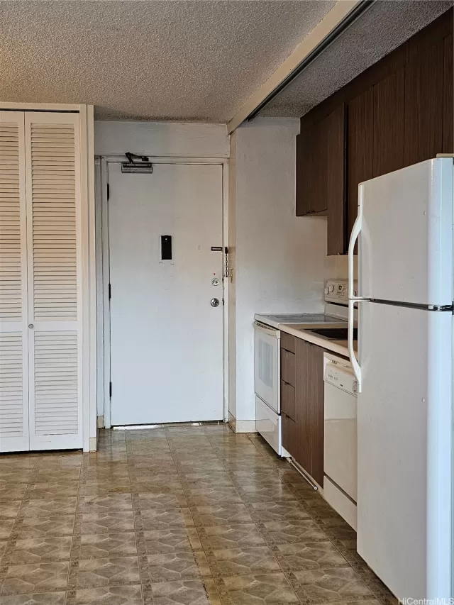 MLS: 202309563 Condo For Sale