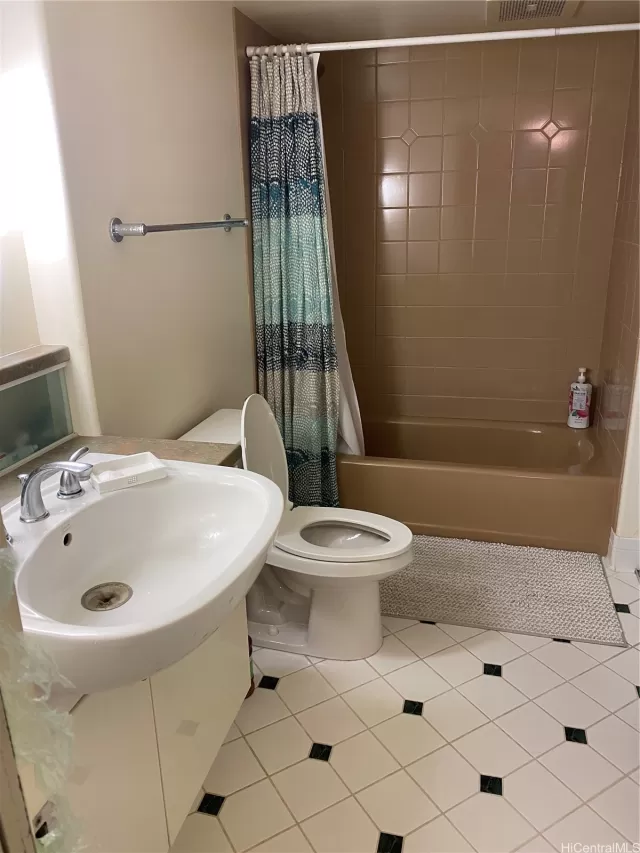 MLS: 202309608 Condo For Sale