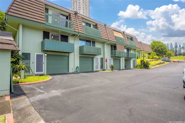 MLS: 202310038 Condo For Sale