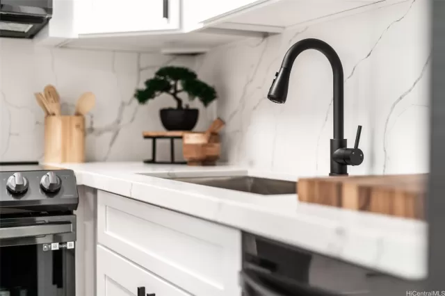 MLS: 202310319 Condo For Sale