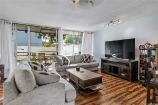 Photo #3: 202310613 Listing 